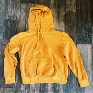 Yellow sweatshirt